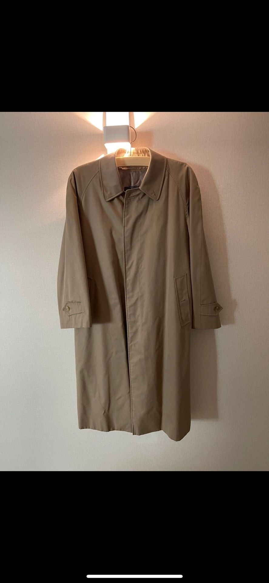 Burberry Men’s Trench coat