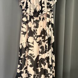 Maxi Dress- Floral Size 8 (new With Tags)