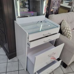 Vanity Set $395