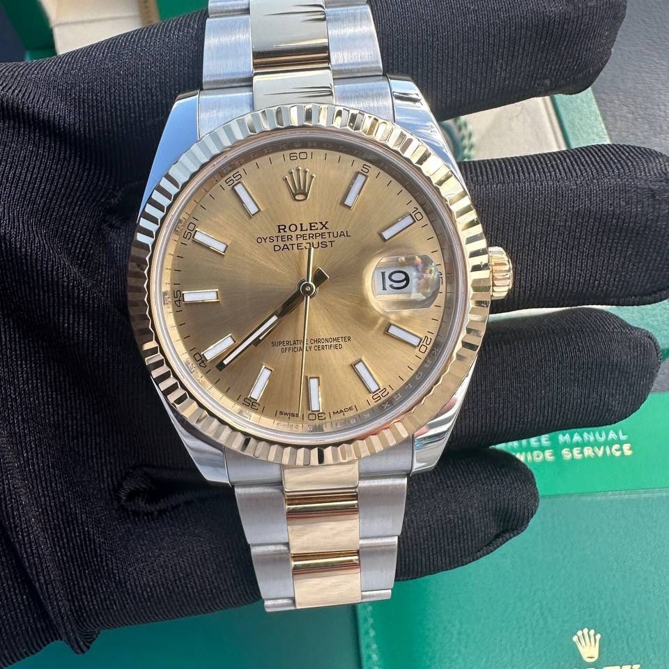 Rolex Datejust 41 41mm 18k yellow gold and stainless steel 126333 box and papers champagne dial