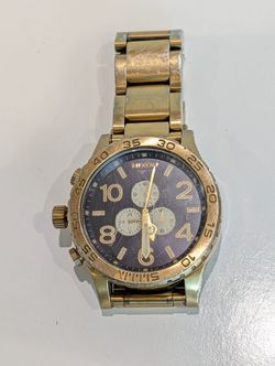 Nixon The 51-30 Chrono Gold Tone Stainless Steel 300M Mens Watch Japan Movement