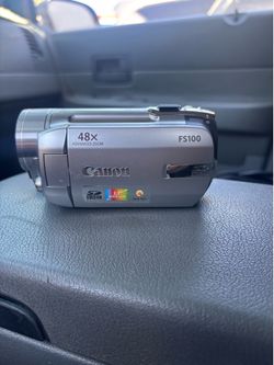 Canon FS100