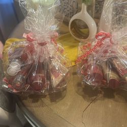 Large Bath And Body Works Valentine Basket 