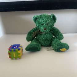 Russ Berrie Ferguson Irish Teddy Bear Plush Green Shamrock St Patrick's Day