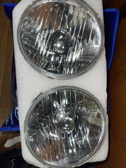 Headlights JEEP Wrangler 2015