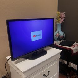 32” LG Computers Monitor With Built In Speaker 