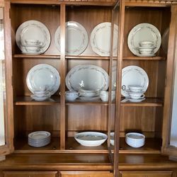 ‘ Prestige by Fine China of Japan’ (8 PLACE SETTINGS PLUS…