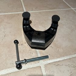Thrustmaster Simulator Coupler/mount