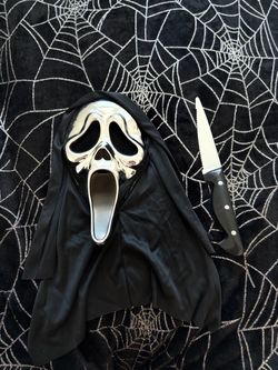 Scream / Ghostface Mask & Knife Set