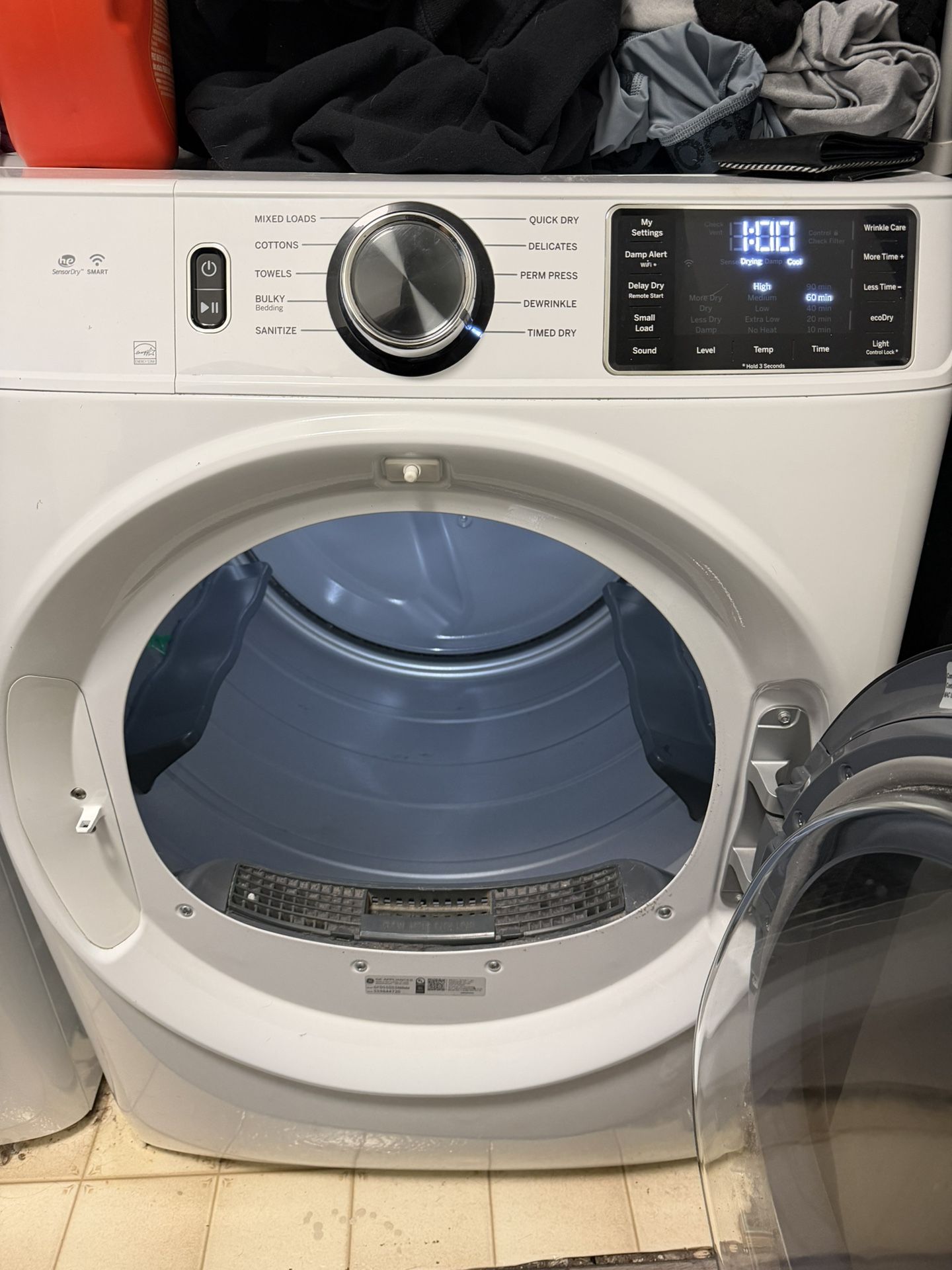 Washer And Dryer Set