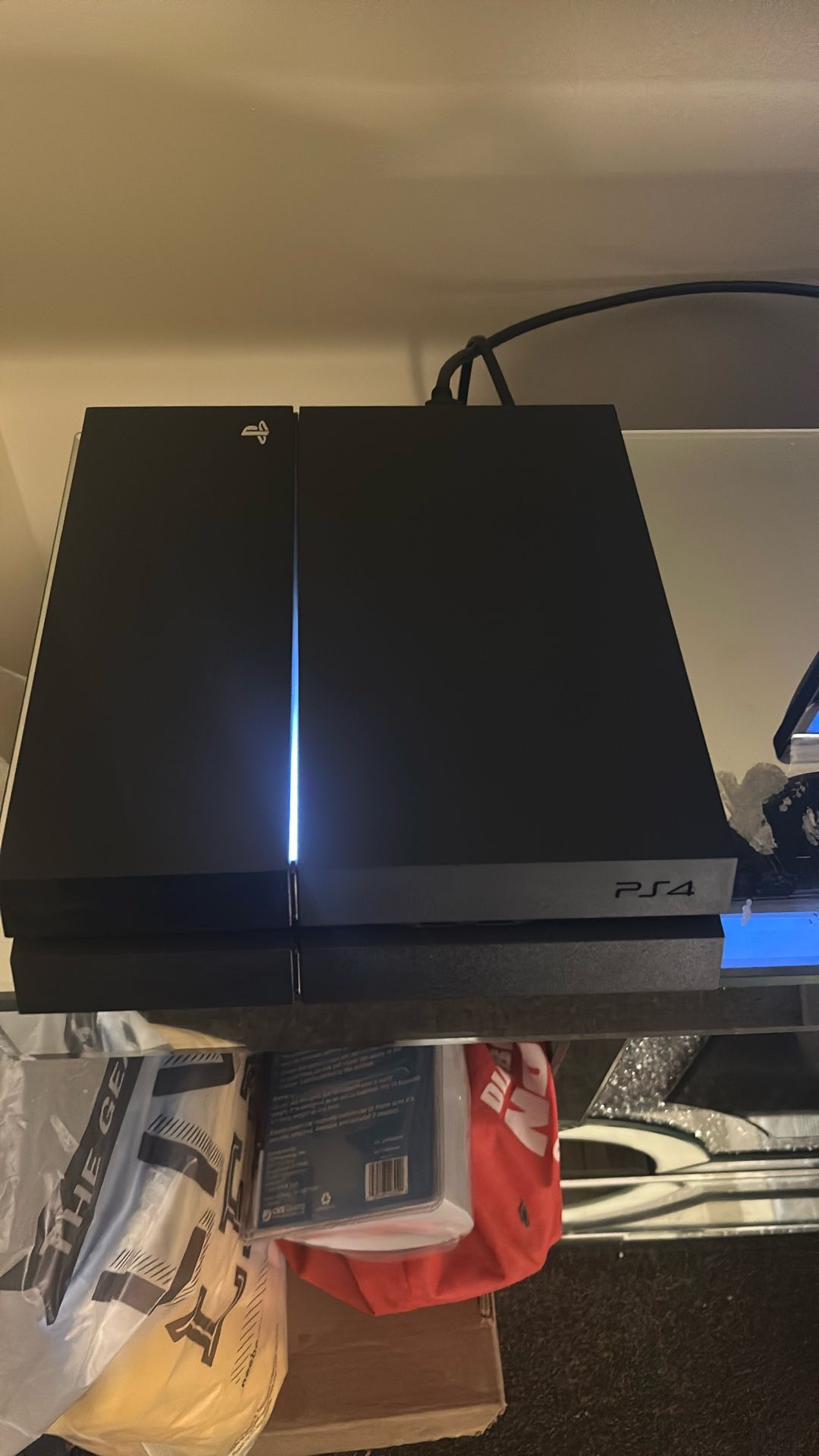 PS4