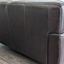 61" Tufted Leather Loveseat In Ranch Brown 