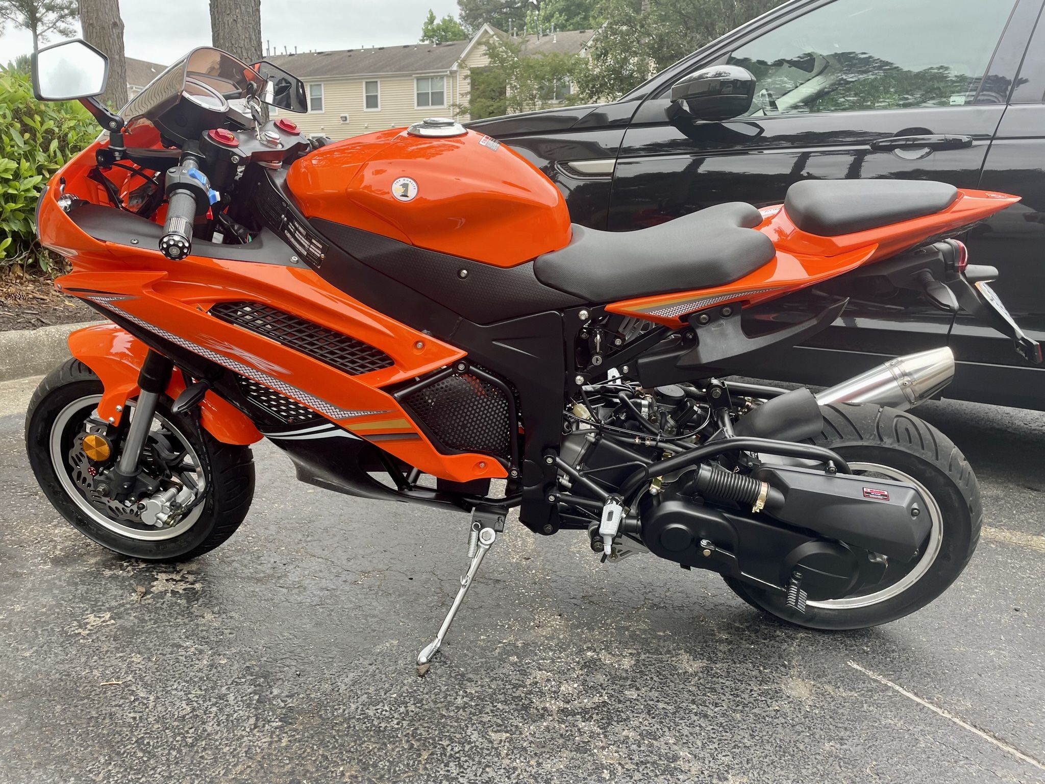 VENOM X18 50CC AUTOMATIC MOTORCYCLE STREET LEGAL