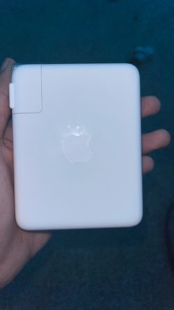 Apple USB-C power adapter