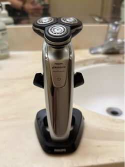 Philips norelco sensotouch 3d shaver