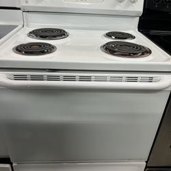 White Self Clean Stove 