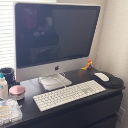 Apple Macbook