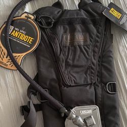 New!!! Camelbak Hydro Pack