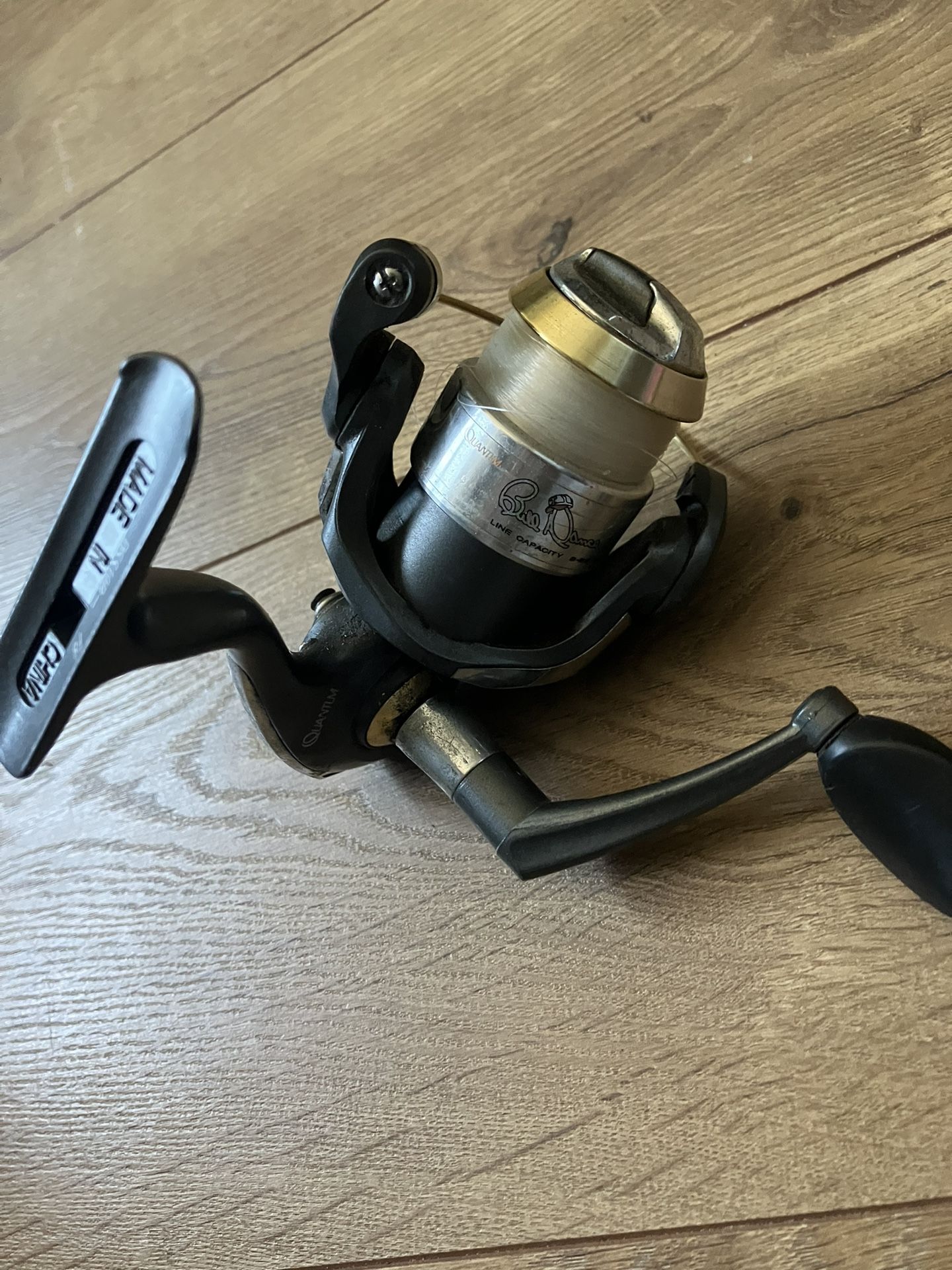 Fishing reel