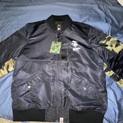 Bape Camo Bomber Jacket Size XL 520$