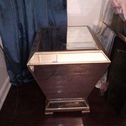 2 Mirror And Wooden Side Tables 