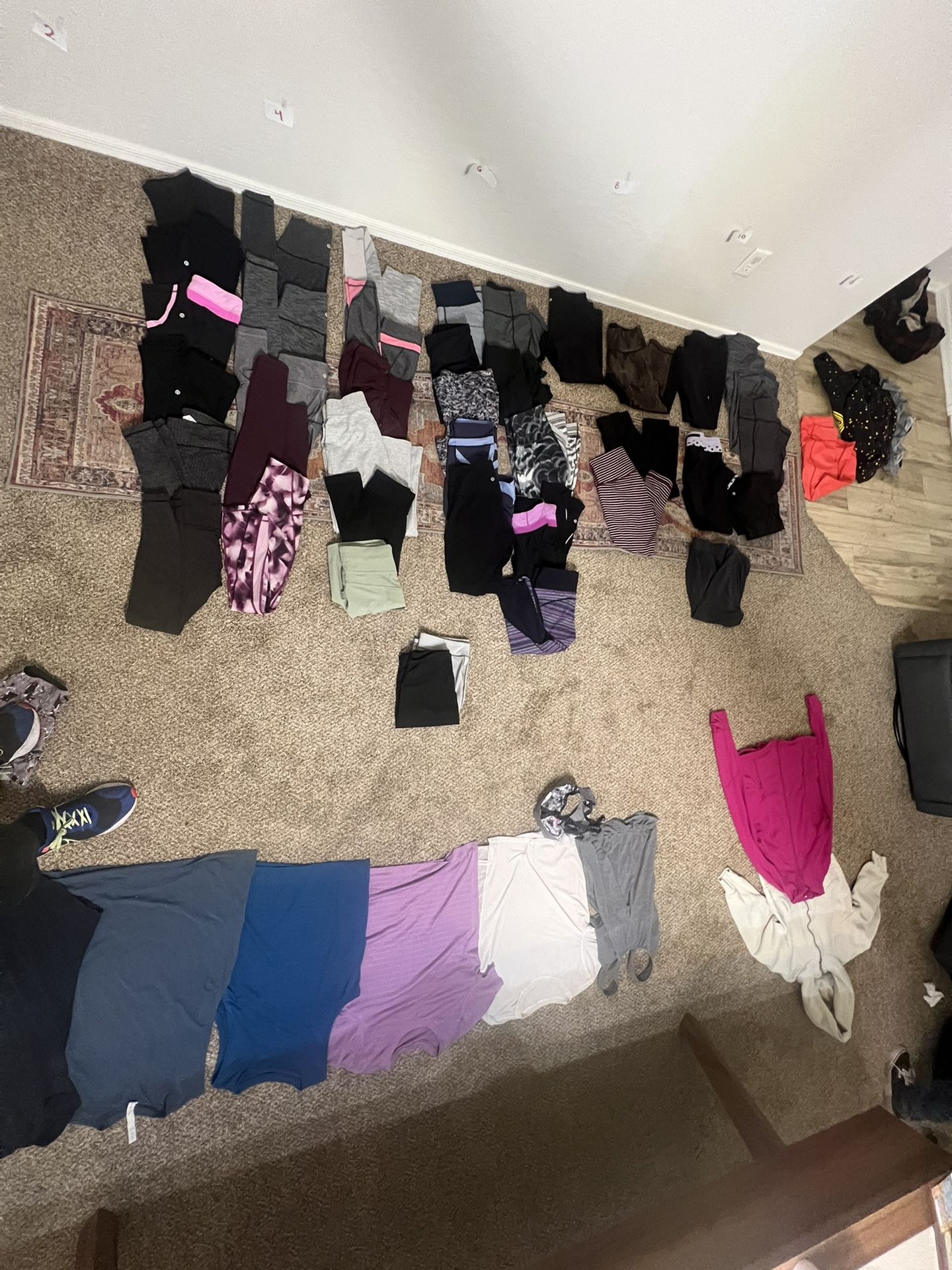 Huge Bundle Of Lululemon Activewear Clothing