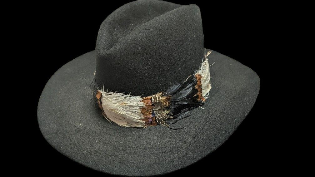 Round Up Royal Hat 5X Eagle Feathers