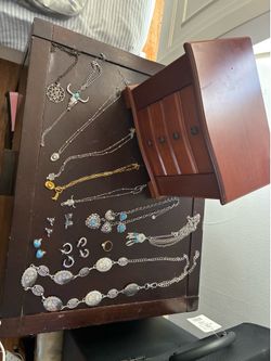 Jewelry box with lots of jewelry
