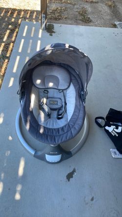 BRAND NEW **** Jool Baby Nova Swing for Newborns with Bluetooth usb