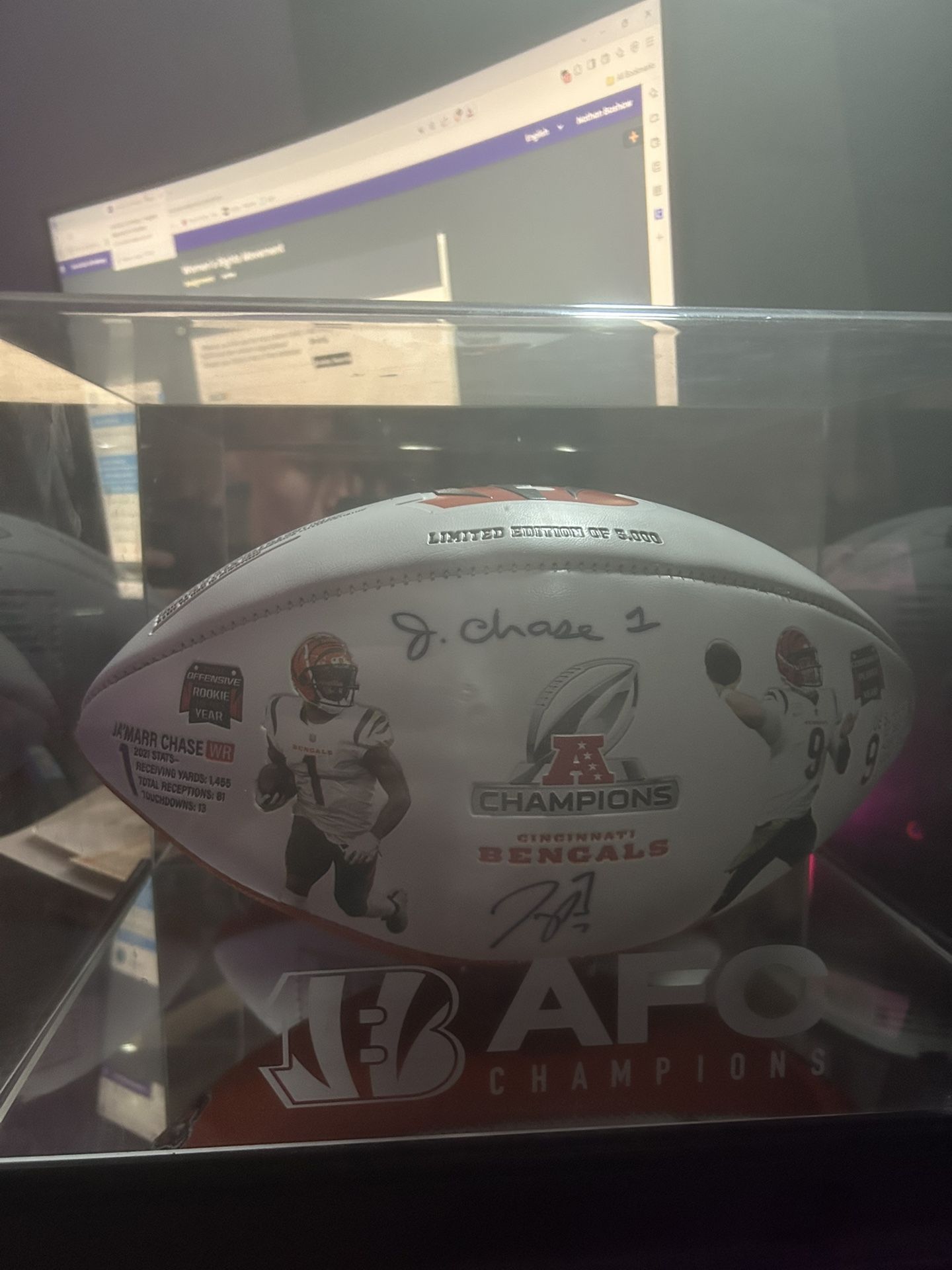 Joe Burrow / Jamar Chase signed football
