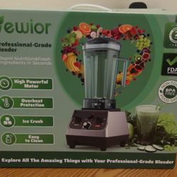 4.5 4.5 out of 5 stars 124 VEWIOR 2200W Blenders for Kitchen, Professional Blender with 68oz Tritan Container & 27oz To-Go Cup