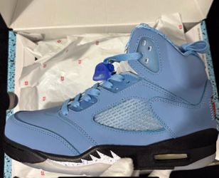 Jordan 5 unc