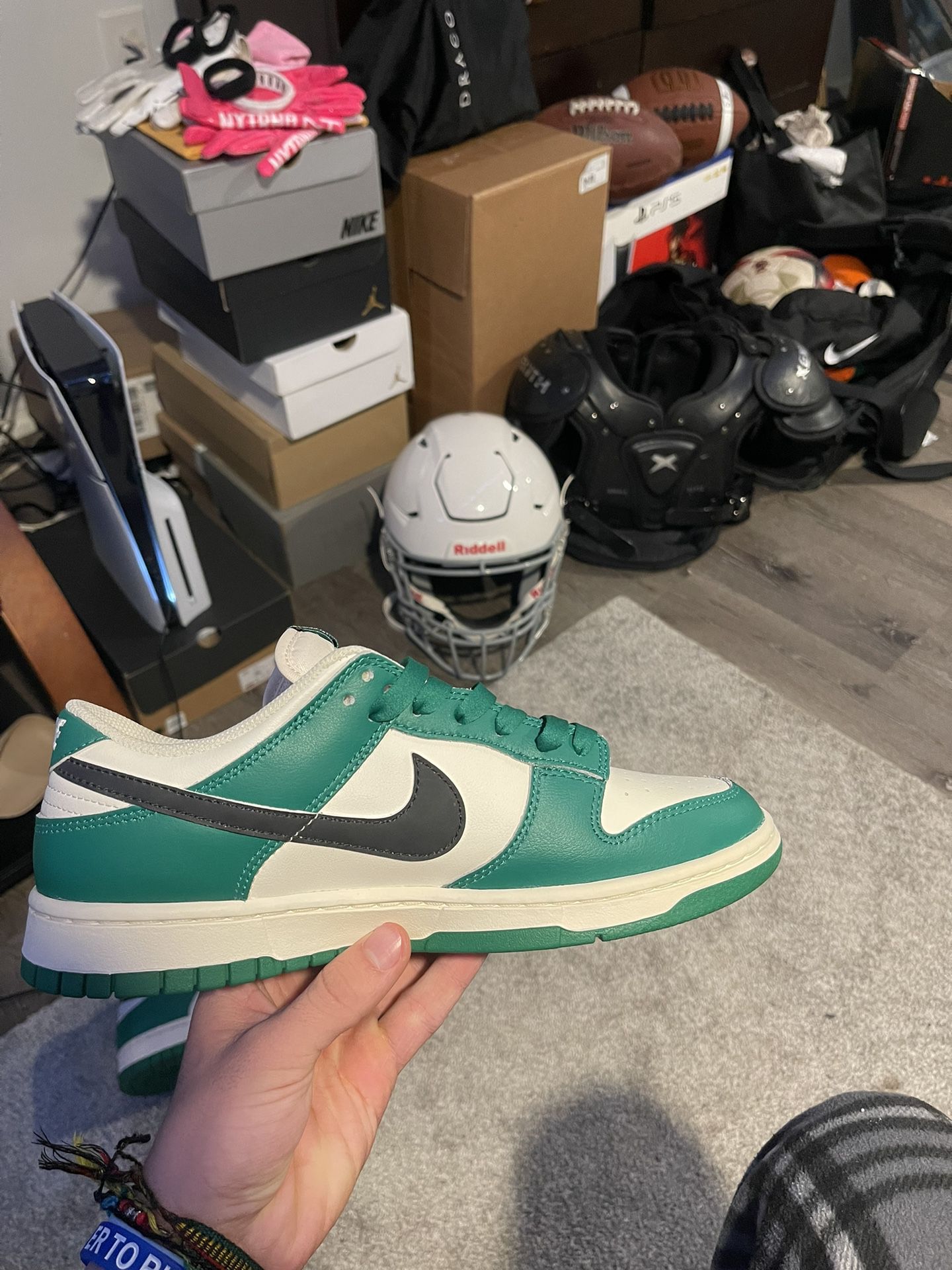 dunk low lottery green