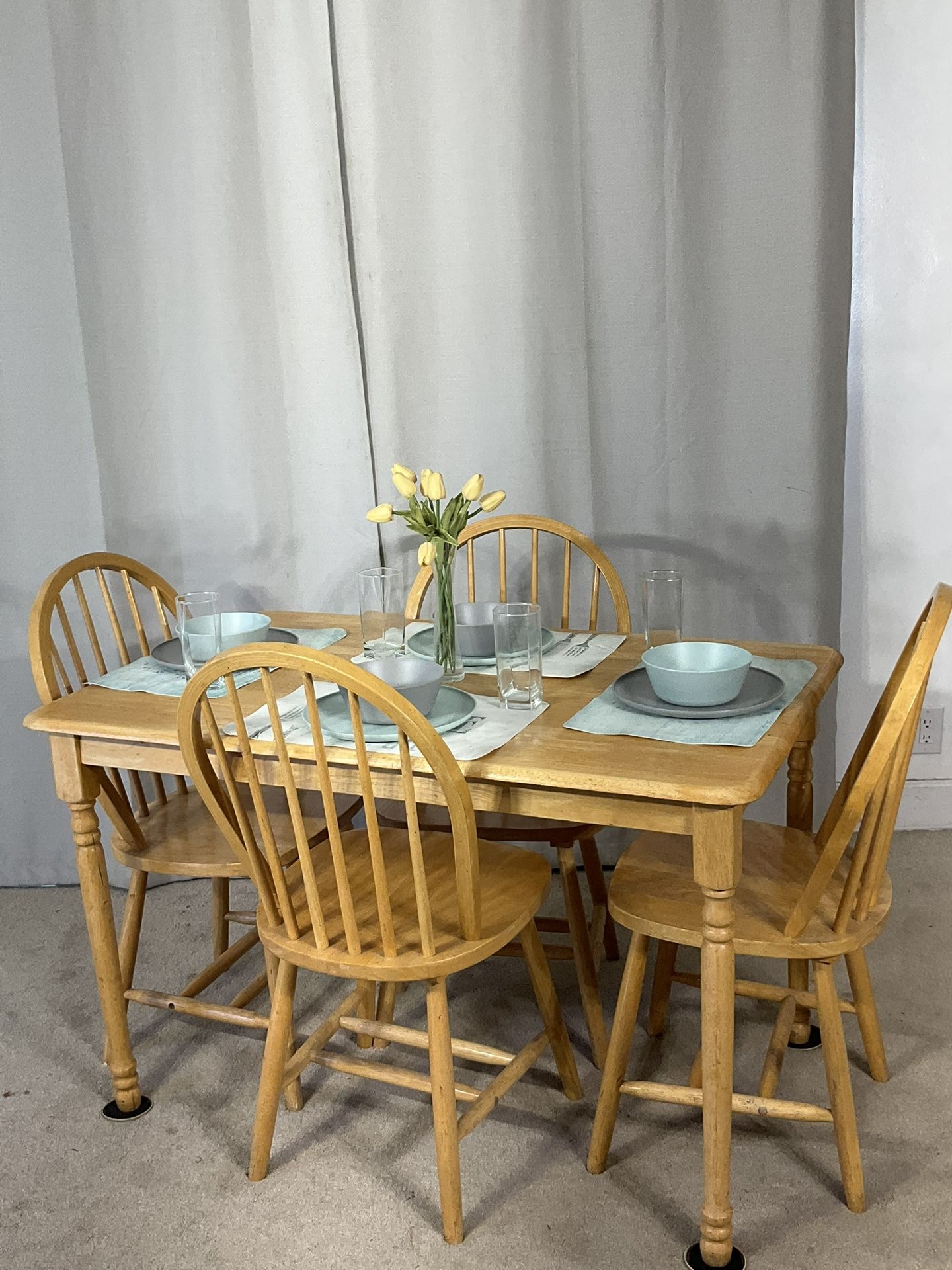 Solid Wood Kitchen Dining Table & 4 Chairs