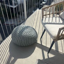 Pouf 