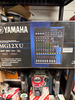 Yamaha mixer 12 channel