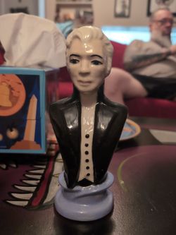 Vintage gentleman, bust