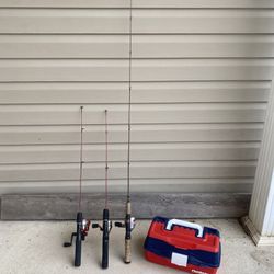 3 Small Rods And Tackle Box 