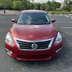 Nissan Altima 2015