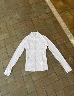 “Strawberry Milkshake” lululemon jacket size S