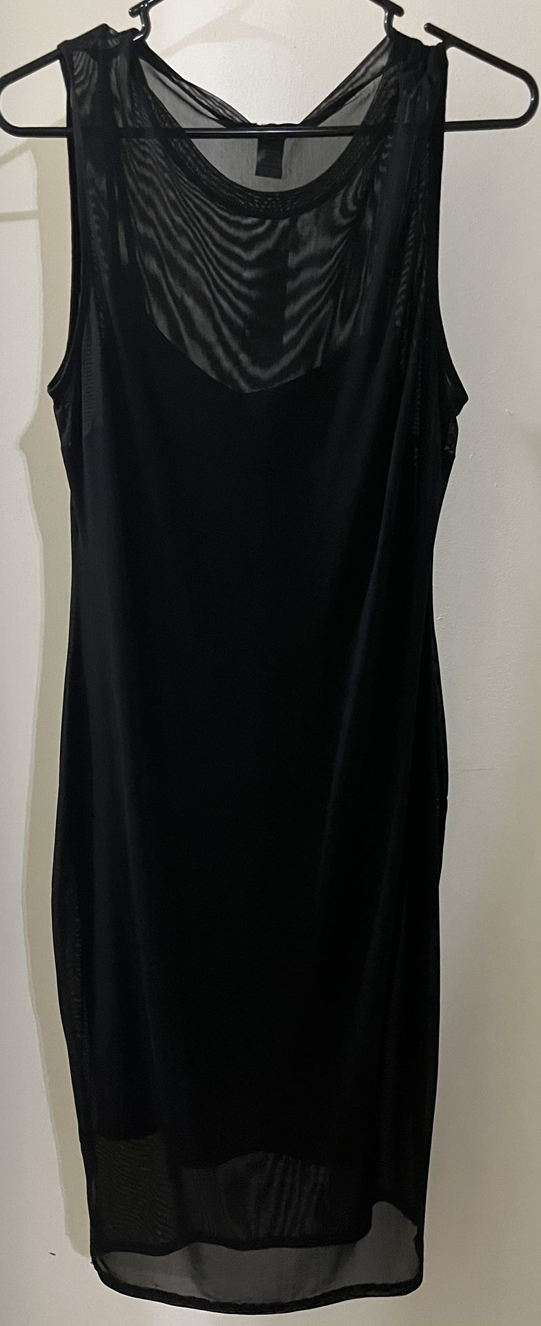 Woman’s MESH Dress (large) NEW!!! BARlll