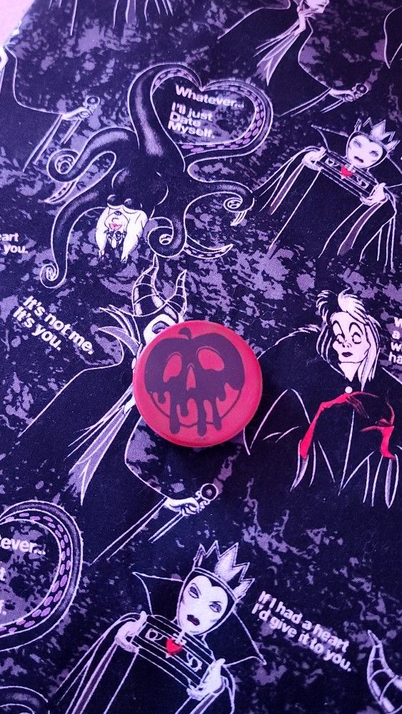 Disney Villains Poison Apple Pop socket