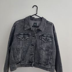 Black Denim Jacket XXL ...Gently Used 