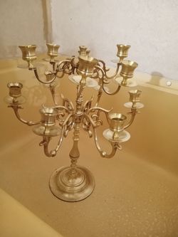 Candelero de bronser masiso