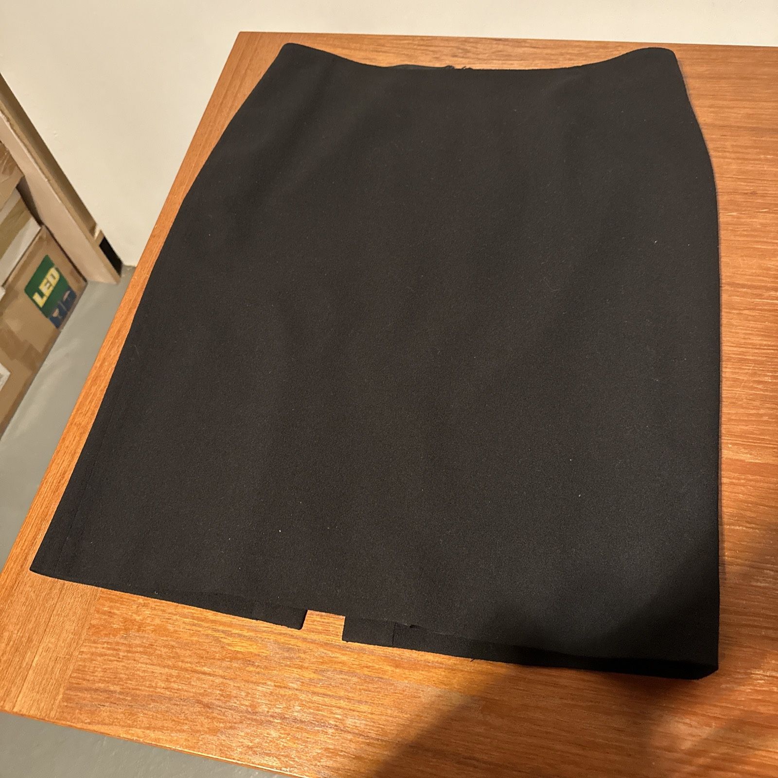 Skirt Pencil Straight 100% Wool Lined Sz 14 Ellen Tracy