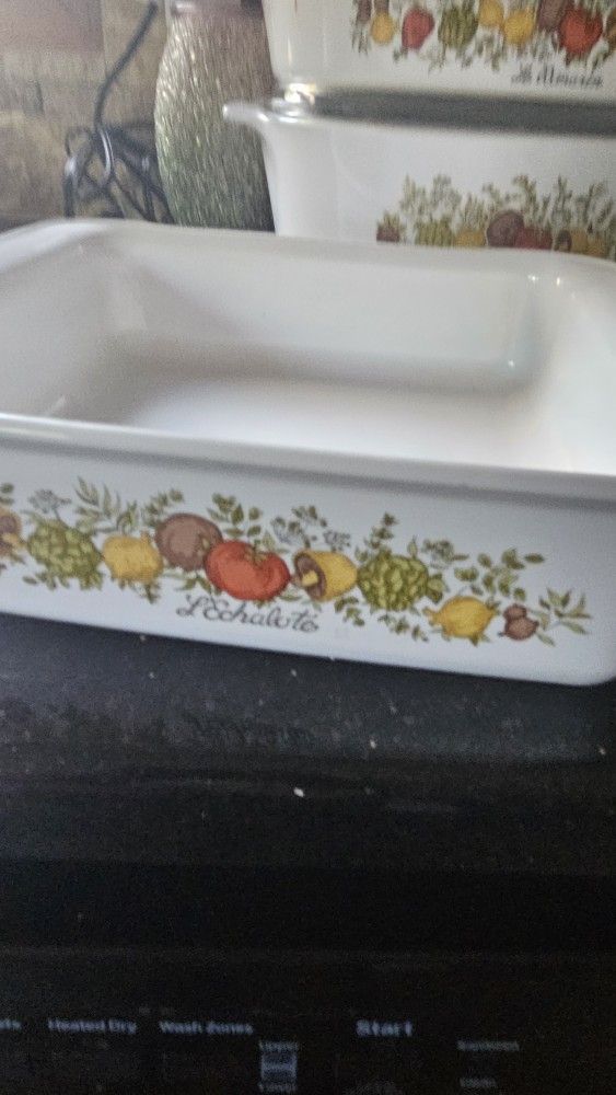 Vintage Corning Ware Collectibles & Art