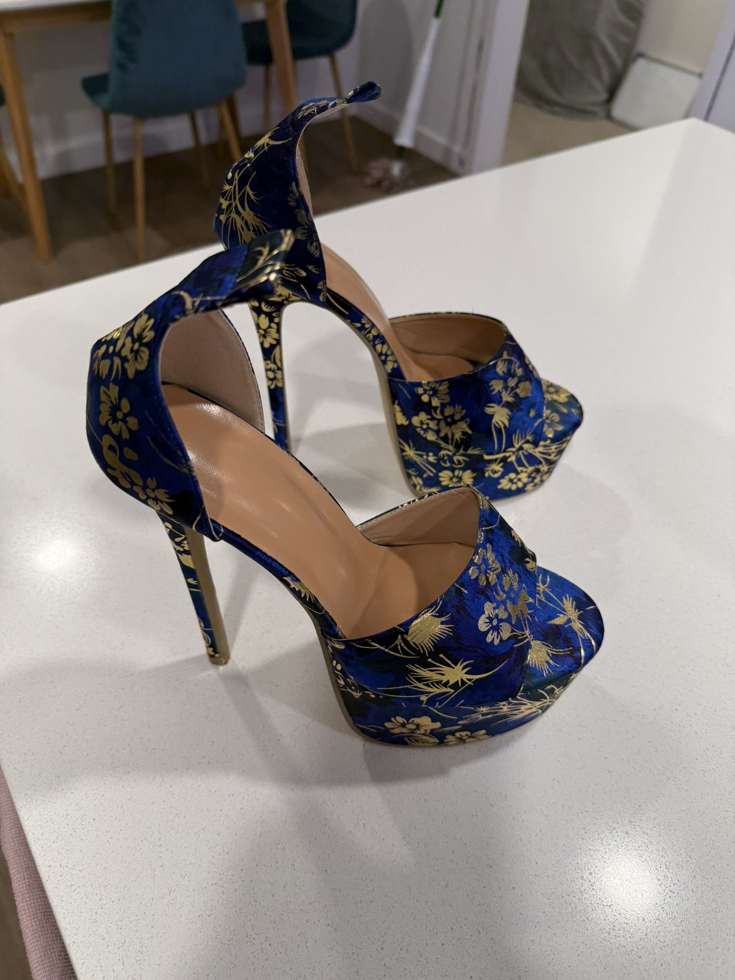 Vendo Zapatos De Tacón