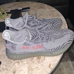 Yeezy Boost 350 V2 Beluga 2.0