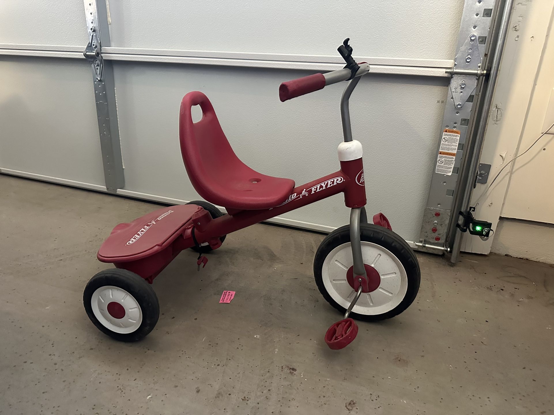 Radio Flyer Kids Tricycle
