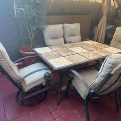 Patio Table and 6 Chairs